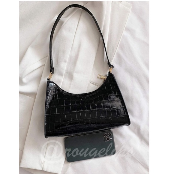 Crocodile Pattern PU Leather Black Baguette Handbag - Picture 5 of 7